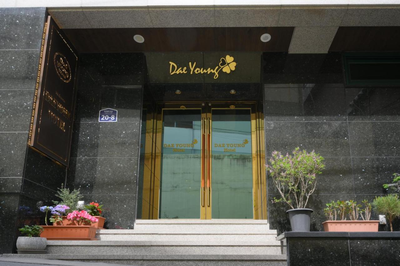 Daeyoung Hotel Myeongdong Seoul Bagian luar foto